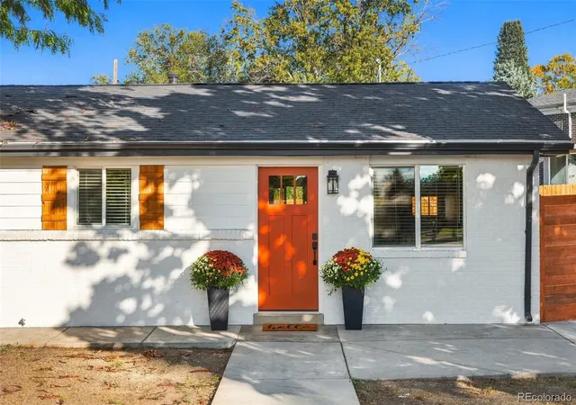Photo 3 of Single family home for sale at 5590 Clear Crk Dr, Denver, CO 80212 | MLS# 5075670 | Listing updated on 2026-10-28
