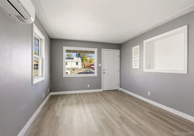 Photo 4 of Single family home for sale at 2170 E 90th Avenue, Thornton, CO 80229 | MLS# 4487463 | Listing updated on 2026-10-27