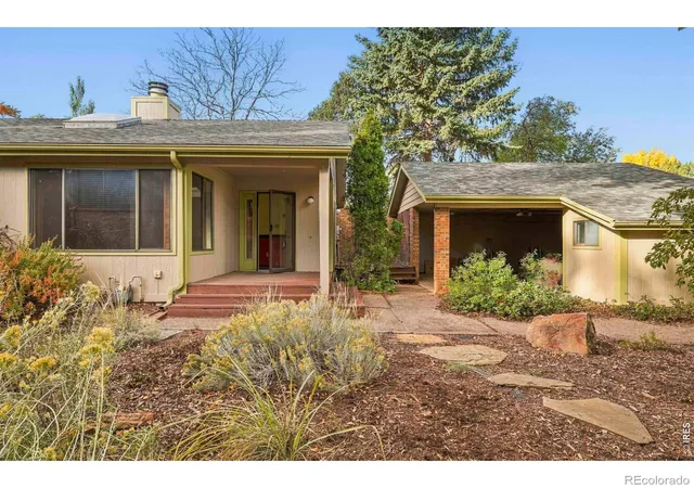 Single family home for sale at 925 Arbor Ave, Fort Collins, CO 80526 | MLS# IR1071278