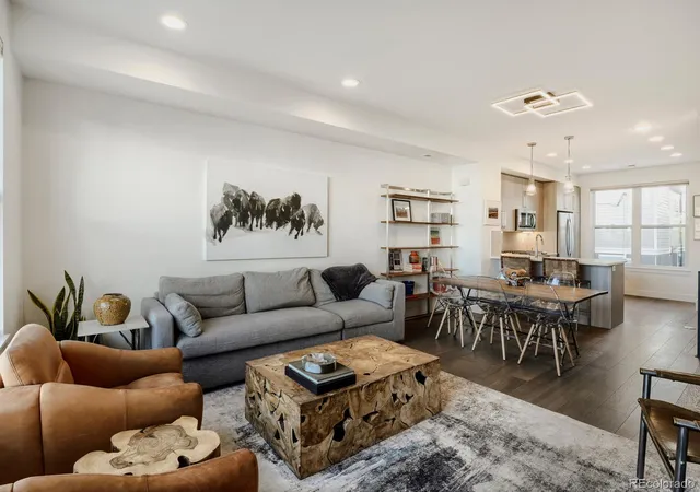 Photo 4 of Townhouse for sale at 3222 W 19th Avenue #6, Denver, CO 80204 | MLS# 4985156 | Listing updated on 2026-10-28