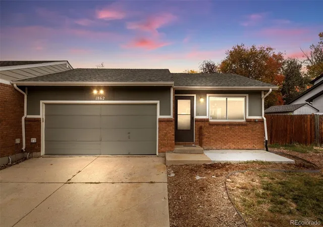 Townhouse for sale at 1862 Mount Sneffels St, Longmont, CO 80504 | MLS# 1734901