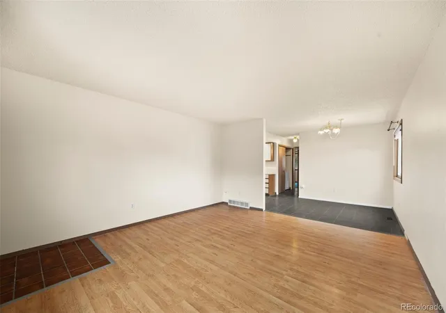 Photo 4 of Townhouse for sale at 1862 Mount Sneffels St, Longmont, CO 80504 | MLS# 1734901 | Listing updated on 2026-10-29