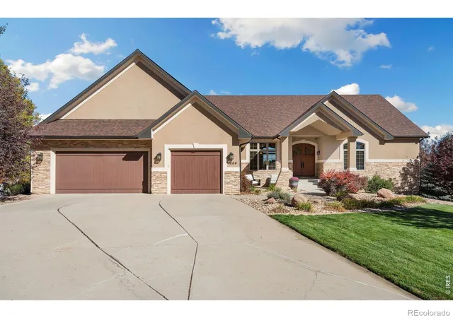 Photo 2 of Single family home for sale at 1224 Wyndham Hl Rd, Fort Collins, CO 80525 | MLS# IR1071290 | Listing updated on 2026-10-28