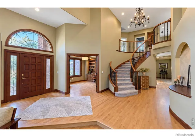 Photo 3 of Single family home for sale at 6879 Springhill Dr, Niwot, CO 80503 | MLS# IR1071293 | Listing updated on 2026-10-28