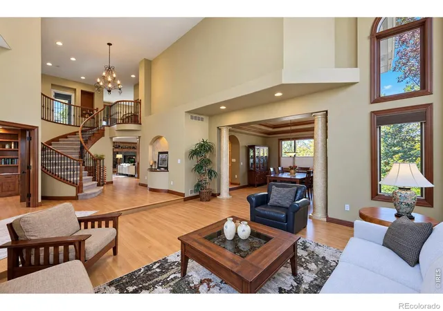 Photo 4 of Single family home for sale at 6879 Springhill Dr, Niwot, CO 80503 | MLS# IR1071293 | Listing updated on 2026-10-28