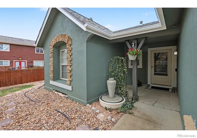 Photo 2 of Single family home for sale at 6311 Valley Vista Ave, Firestone, CO 80504 | MLS# IR1071295 | Listing updated on 2026-10-28