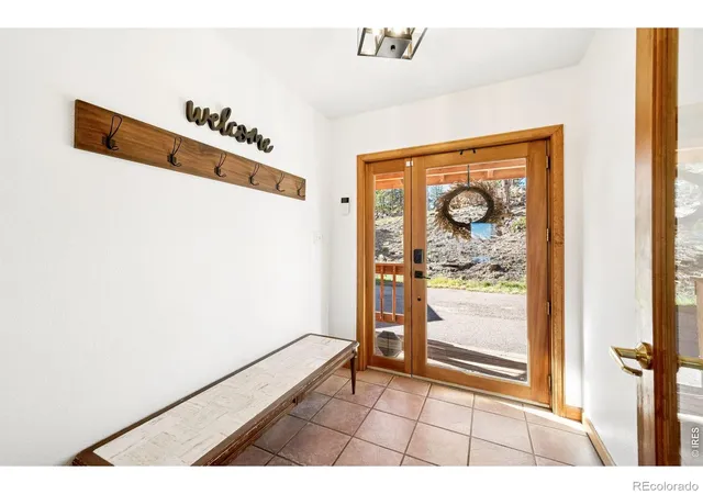Photo 4 of Single family home for sale at 614 Eagle Trl, Bailey, CO 80421 | MLS# IR1071296 | Listing updated on 2026-10-28