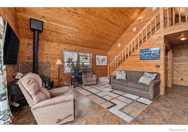 Photo 1 of Single family home for sale at 43 Gladeview Ct, Glen Haven, CO 80532 | MLS# IR1071297 | Listing updated on 2026-10-28