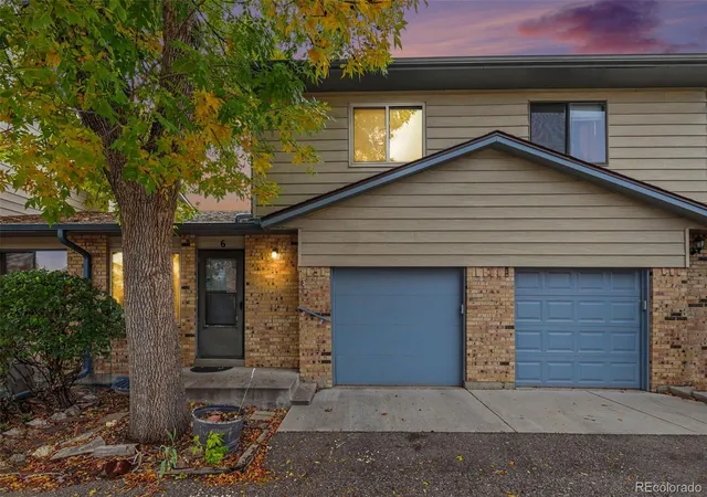 Townhouse for sale at 5210 Garrison St #6, Arvada, CO 80002 | MLS# 7366593