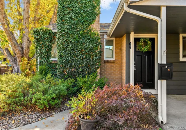 Photo 2 of Single family home for sale at 4335 Ingalls St, Wheat Ridge, CO 80033 | MLS# 2795767 | Listing updated on 2026-10-30