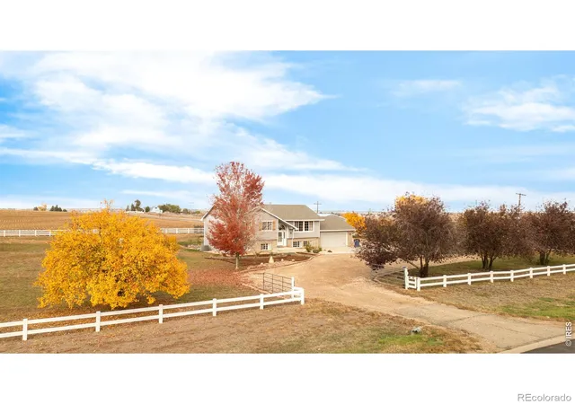 Photo 3 of Single family home for sale at 51 Bobcat Dr, Milliken, CO 80543 | MLS# IR1071316 | Listing updated on 2026-10-30