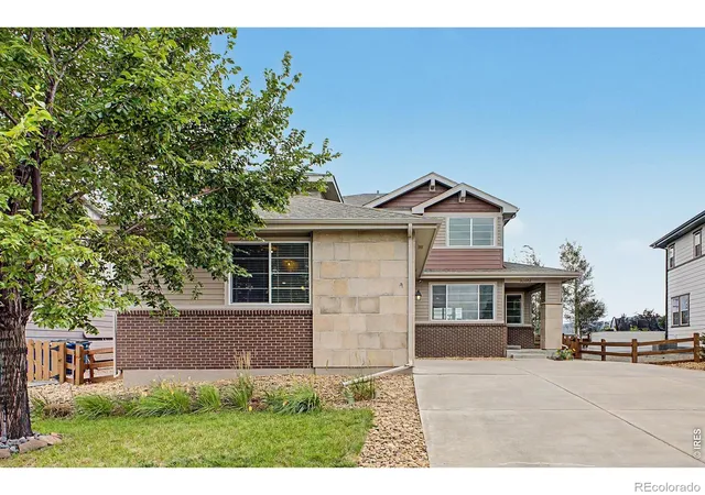 Photo 2 of Single family home for sale at 20076 W 93rd Avenue, Arvada, CO 80007 | MLS# IR1071320 | Listing updated on 2026-10-28
