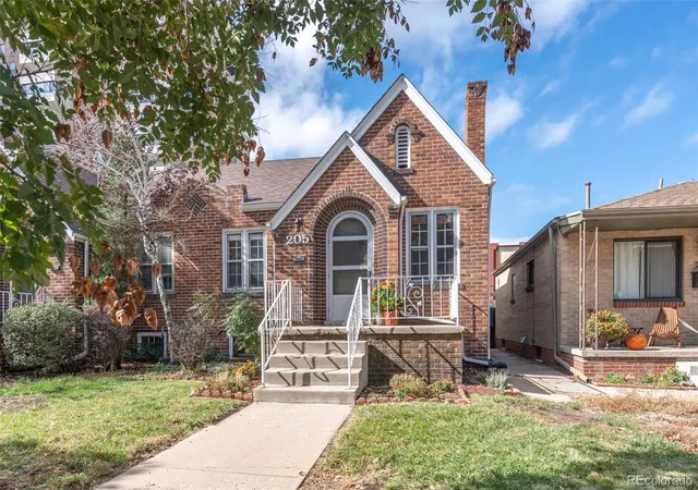 Photo 1 of Single family home for sale at 205 N Washington St, Denver, CO 80203 | MLS# 8556735 | Listing updated on 2026-10-29