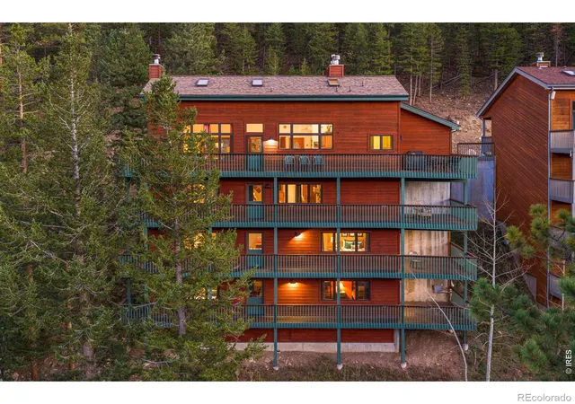 Photo 2 of Single family home for sale at 2291 Aspen Knoll Dr, Estes Park, CO 80517 | MLS# IR1071322 | Listing updated on 2026-10-29