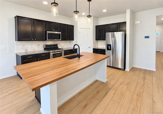 Photo 1 of Single family home for sale at 9274 Sedalia St, Commerce City, CO 80022 | MLS# 2016241 | Listing updated on 2026-10-29