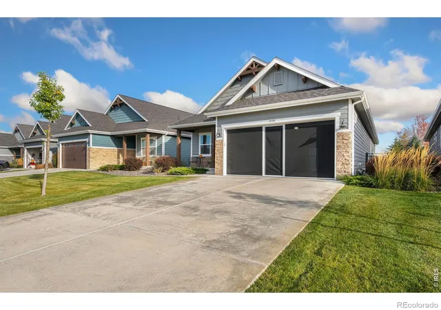 Photo 2 of Single family home for sale at 1939 Tidewater Ln, Windsor, CO 80550 | MLS# IR1071331 | Listing updated on 2026-10-28