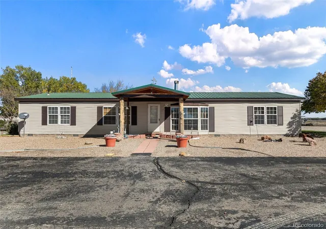 Photo 1 of Single family home for sale at 1707 S Swink Ave, Rocky Ford, CO 81067 | MLS# 6161137 | Listing updated on 2026-10-30