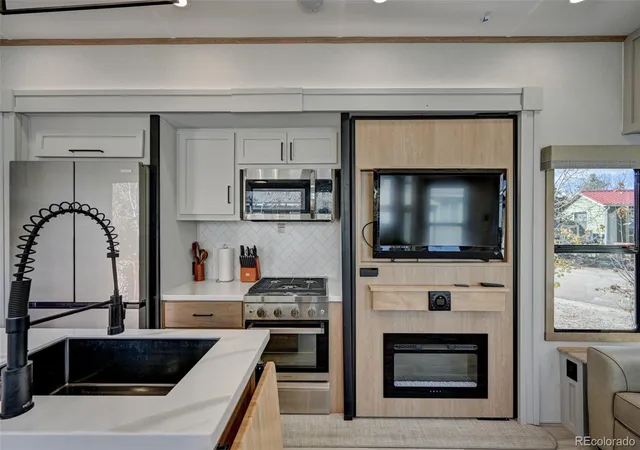 Photo 4 of Single family home for sale at 10795 County Rd 197a #185, Nathrop, CO 81236 | MLS# 9585522 | Listing updated on 2026-10-29