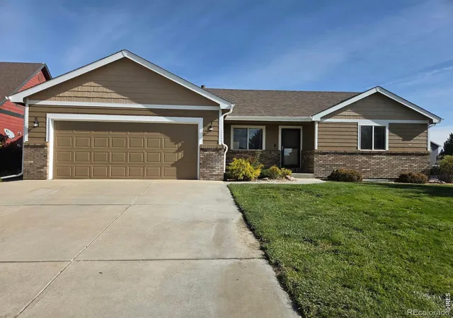 Single family home for sale at 6802 Mount Democrat St, Wellington, CO 80549 | MLS# IR1071374