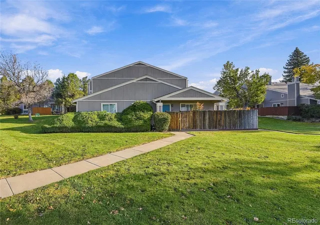 Photo 4 of Condo for sale at 4545 S Hannibal St, Aurora, CO 80015 | MLS# 9927316 | Listing updated on 2026-10-30