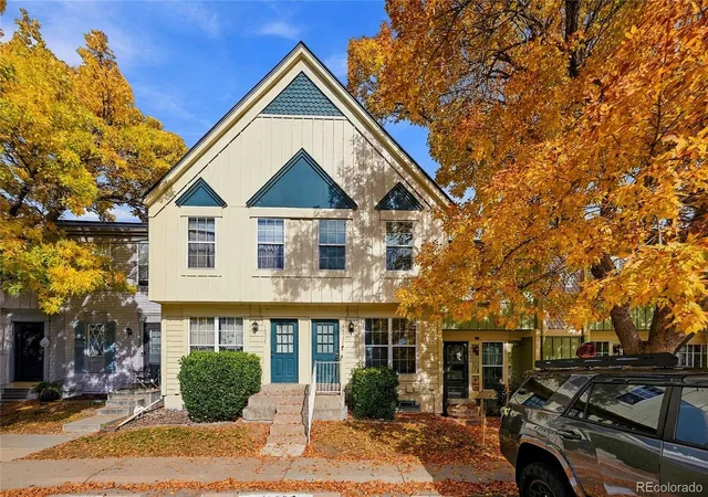 Photo 1 of Townhouse for sale at 1632 S Idalia Cir #F, Aurora, CO 80017 | MLS# 7628779 | Listing updated on 2026-10-29