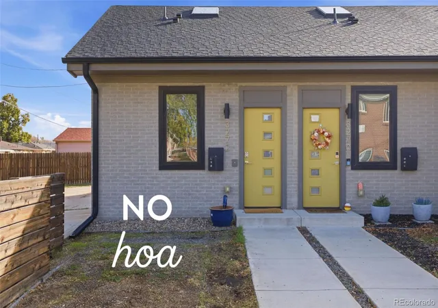 Photo 1 of Townhouse for sale at 3272 Elm St, Denver, CO 80207 | MLS# 6171322 | Listing updated on 2026-10-30