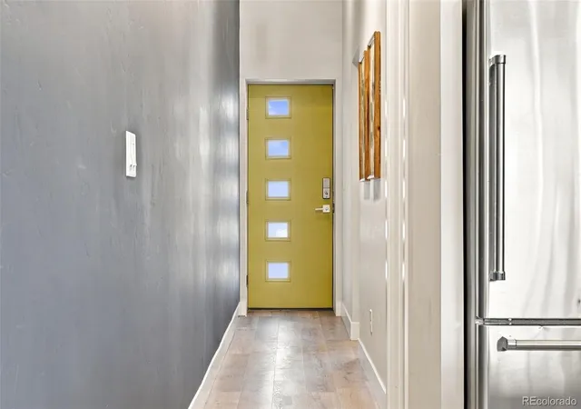 Photo 2 of Townhouse for sale at 3272 Elm St, Denver, CO 80207 | MLS# 6171322 | Listing updated on 2026-10-30