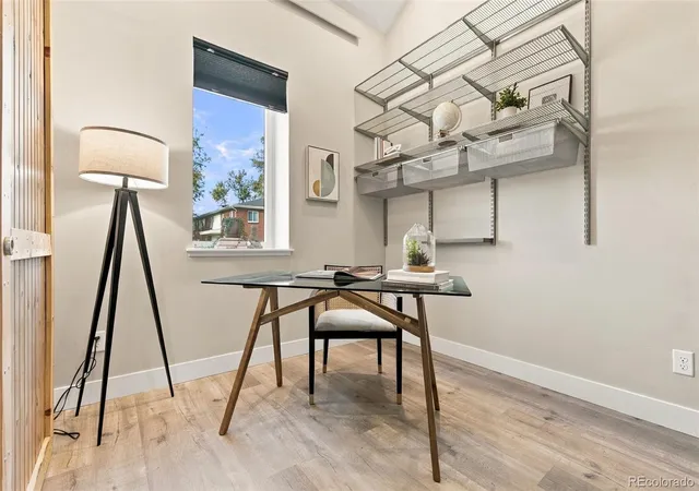 Photo 3 of Townhouse for sale at 3272 Elm St, Denver, CO 80207 | MLS# 6171322 | Listing updated on 2026-10-30