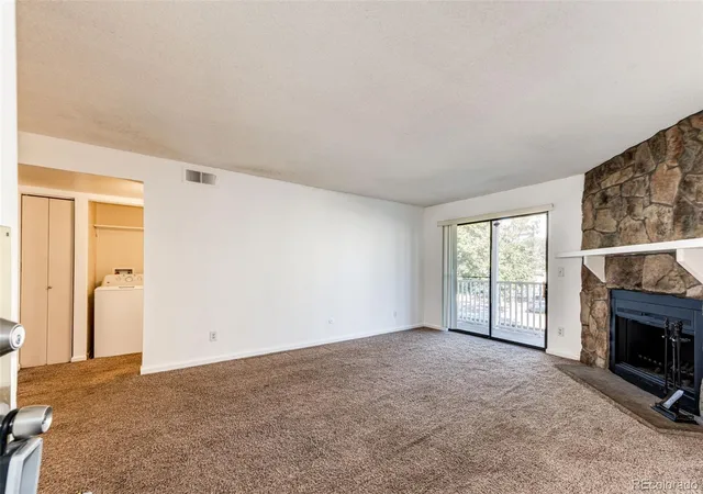 Photo 3 of Condo for sale at 941 S Walden St, Aurora, CO 80017 | MLS# 1778780 | Listing updated on 2026-10-30