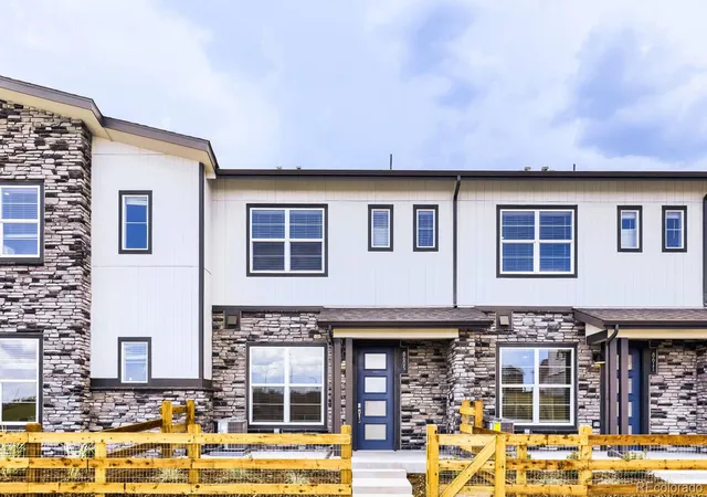 Photo 1 of Townhouse for sale at 8605 King St, Westminster, CO 80031 | MLS# 7000221 | Listing updated on 2026-10-30