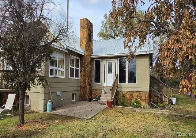 Photo 1 of Single family home for sale at 825 N 8th Street, Holly, CO 81047 | MLS# 2959433 | Listing updated on 2026-10-29