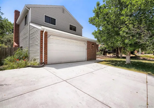 Photo 3 of Single family home for sale at 14500 E Evans Pl, Aurora, CO 80014 | MLS# 5899554 | Listing updated on 2026-10-29