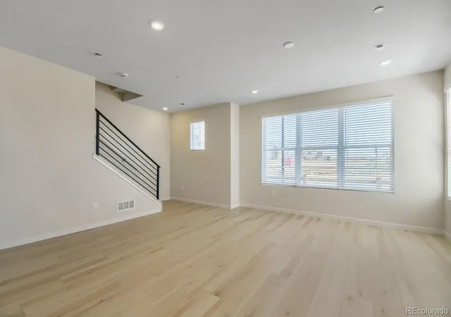 Photo 4 of Townhouse for sale at 8601 King St, Westminster, CO 80031 | MLS# 4278248 | Listing updated on 2026-10-30