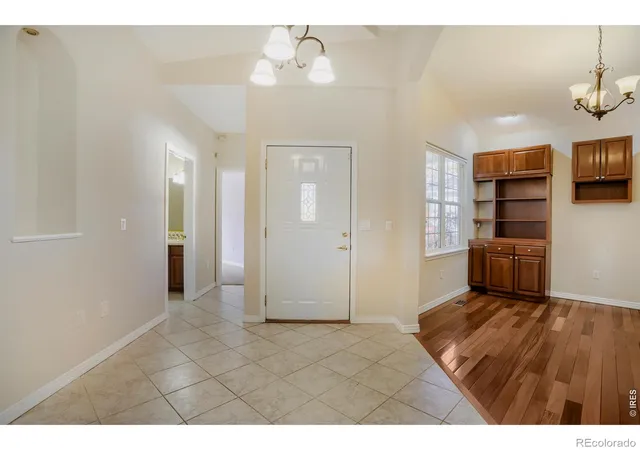 Photo 4 of Single family home for sale at 1056 Champion Cir, Longmont, CO 80503 | MLS# IR1071411 | Listing updated on 2026-10-29