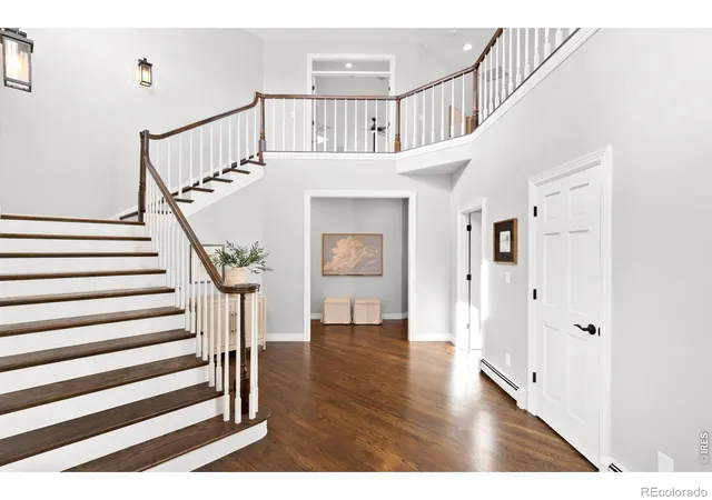 Photo 2 of Single family home for sale at 27927 Meadowlark Dr, Golden, CO 80401 | MLS# IR1071412 | Listing updated on 2026-10-31