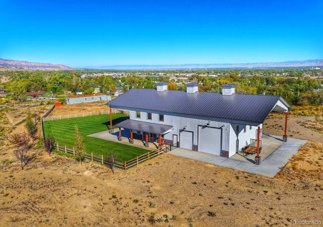 Photo 1 of Single family home for sale at 172 & 174 Sunlight Dr, Grand Junction, CO 81503 | MLS# 2911207 | Listing updated on 2026-10-29