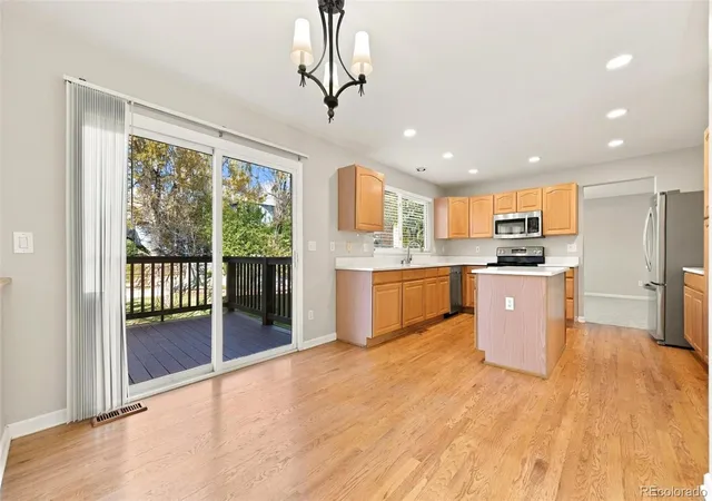 Photo 3 of Single family home for sale at 9519 Bellmore Ln, Highlands Ranch, CO 80126 | MLS# 4641998 | Listing updated on 2026-10-31