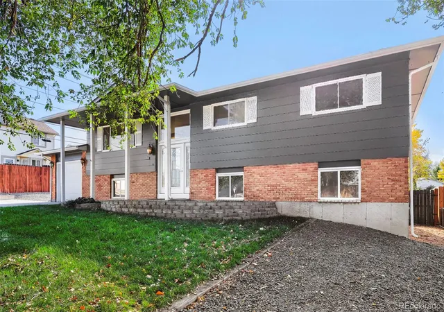 Photo 2 of Single family home for sale at 61 N Amherst St, Colorado Springs, CO 80911 | MLS# 9020502 | Listing updated on 2026-10-31