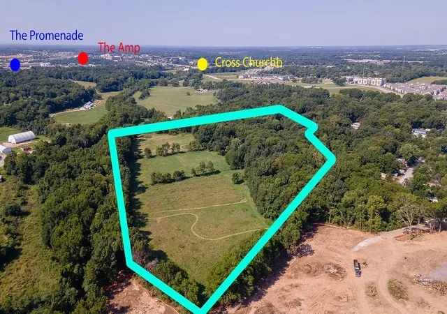 2nd image of 835 S 40th St, Rogers, AR 72758 | MLS# 1259777