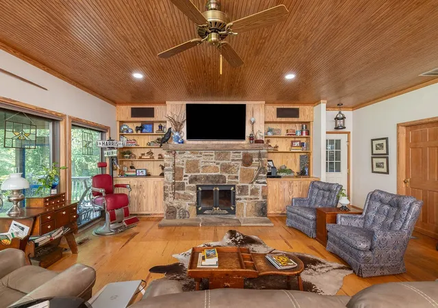 4th image of 835 S 40Th St, Rogers, AR 72758 | MLS# 1259777