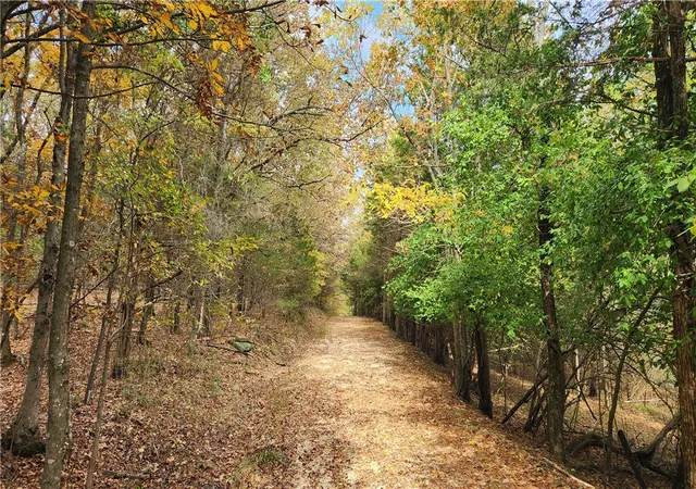 4th image of 3240 Old Farmington Rd, Fayetteville, AR 72704 | MLS# 1259911