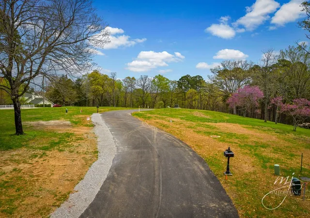 1st image of 13 Pine Crest Ln, Eureka Springs, AR 72632 | MLS# 1283254
