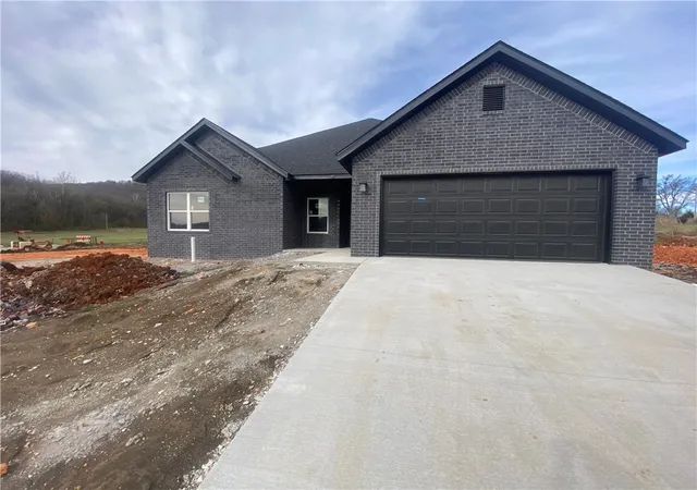 Homes for sale in West Fork, AR | 327 Smith St, West Fork, AR 72774 | MLS# 1284626