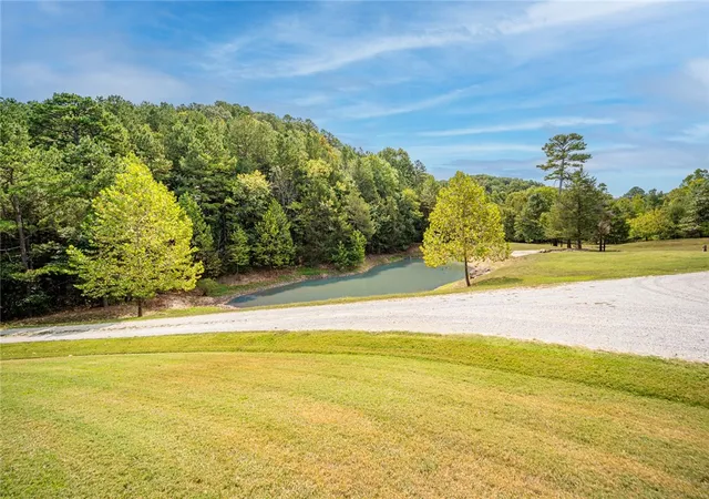 3rd image of 306 County Road 309, Eureka Springs, AR 72632 | MLS# 1286980