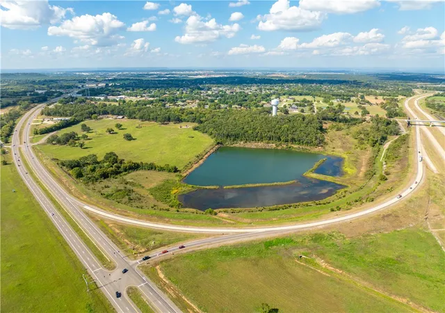 3rd image of Howard Hill, Fort Smith, AR 72916 | MLS# 1288445