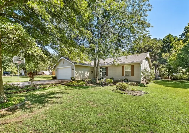Photo 2 of Single family home for sale at 1108 Se 34th Street, Bentonville, AR 72712 | MLS# 1297368 | Listing updated on 2026-08-27
