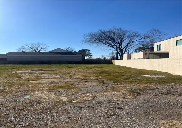 4th image of 420 Sw Glover St, Bentonville, AR 72712 | MLS# 1298532