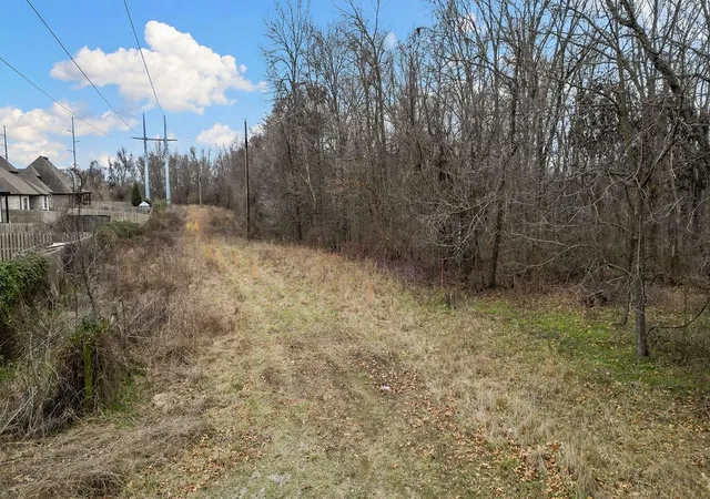 Photo 1 of Land for sale at Lot Nw 4  202 Acres Deer Run Ave, Bentonville, AR 72712 | MLS# 1299576 | Listing updated on 2026-01-14