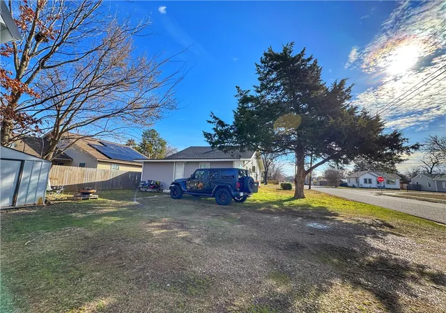 Homes for sale in Russellville, AR | 1123 N Greenwich Ave, Russellville, AR 72801 | MLS# AV25-392