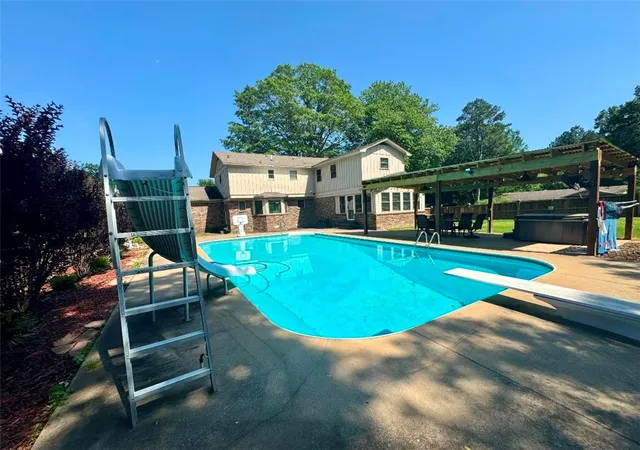 Homes for sale in Russellville, AR | 242 S Cumberland Ave, Russellville, AR 72801 | MLS# AV25-28
